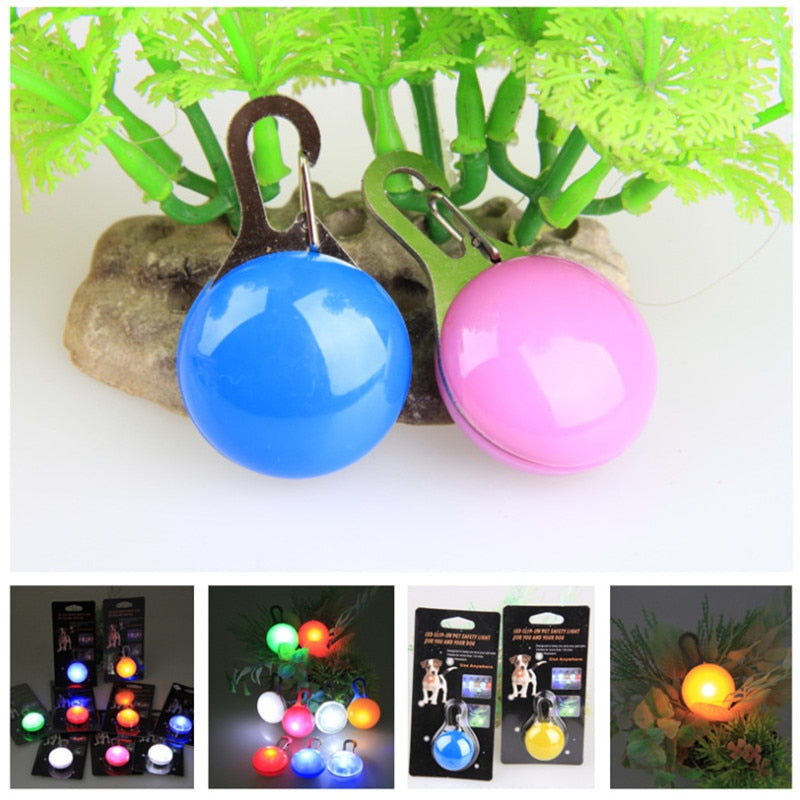 Flashing led dog collar pendant outlet light